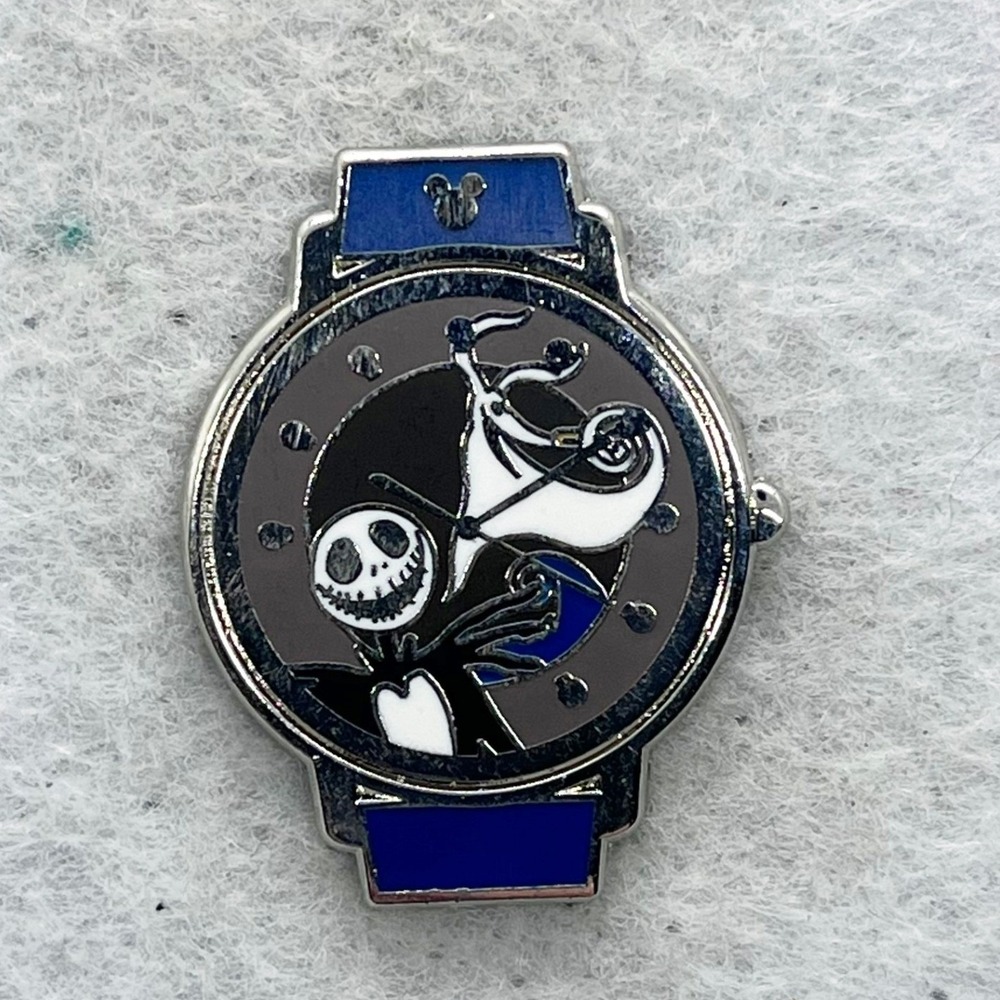 🔮 5/$25 Disney Watches Nightmare Before Christmas Jack Skellington And Zero Pin